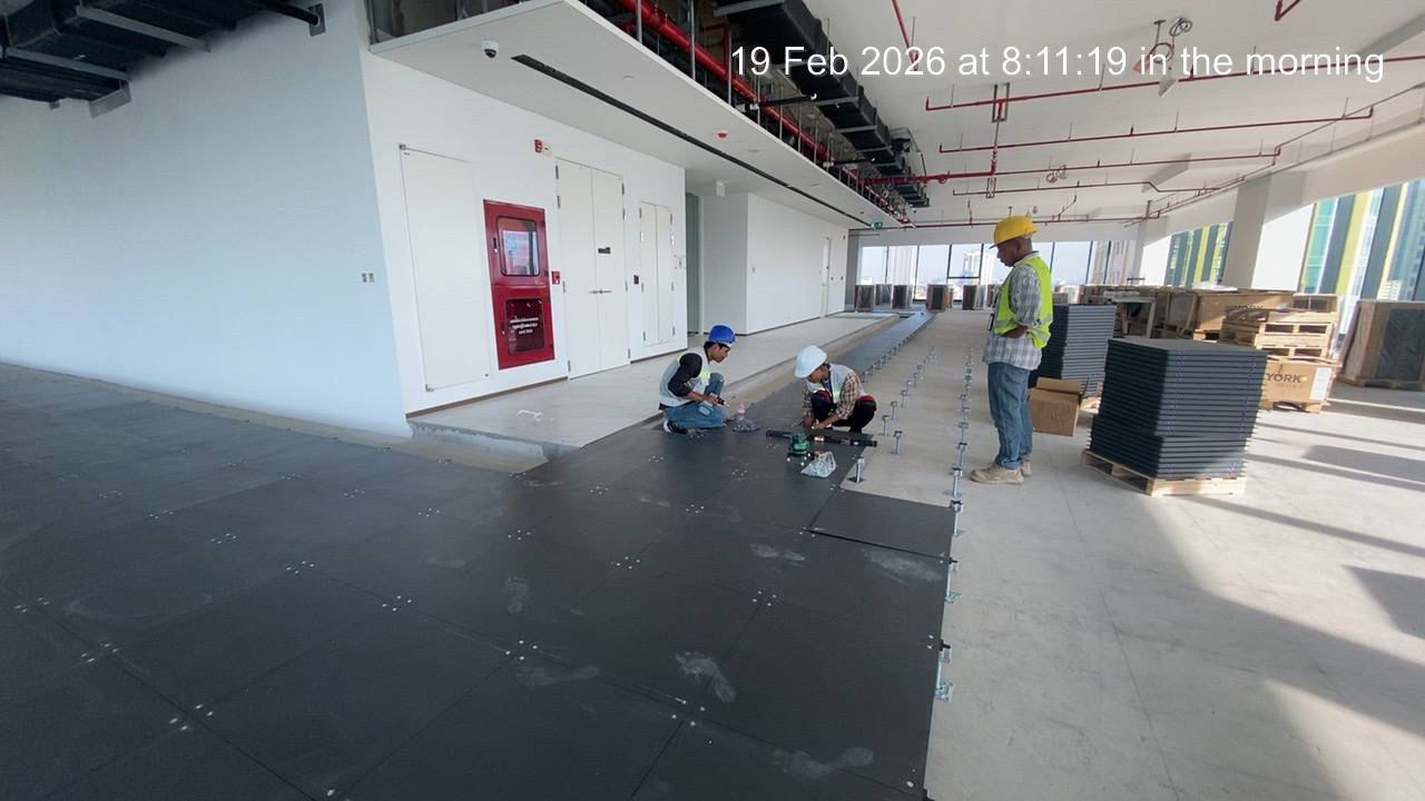 Steel cement raised access floor